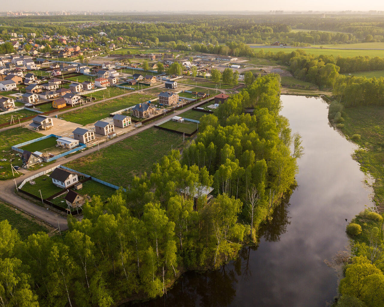 Коттеджный посёлок «Жюльверн» Московская обл, Пушкино г, Левково с. Отзывы,  цены, застройщик, фото, официальный сайт.